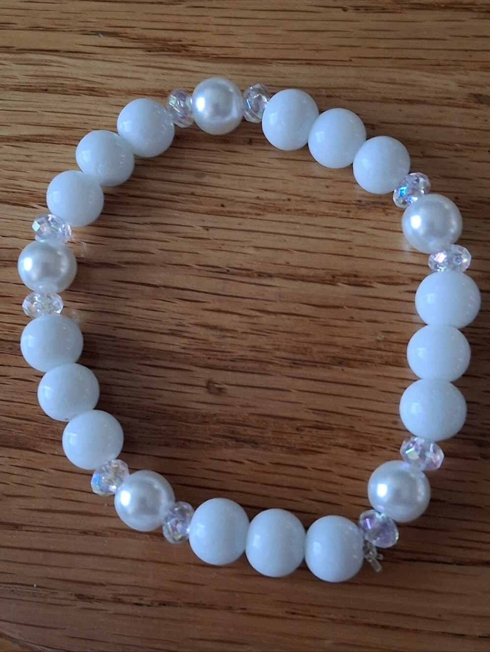 PLUS SIZE Elegant White Pearl & Crystal Stretch Bracelet